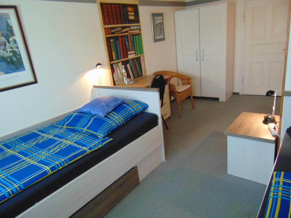 Hotel Garni "Adria" Windhagen Eksteriør billede